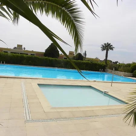 شقة De 4 Places *